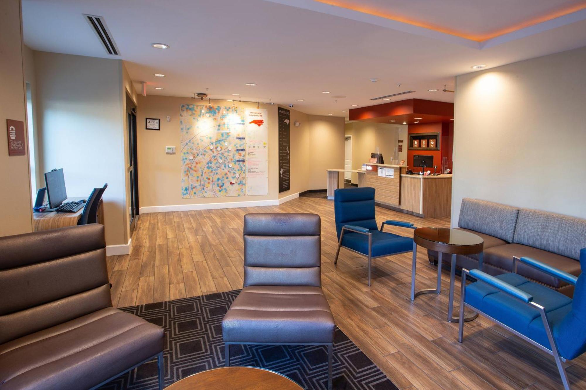 Towneplace Suites By Marriott Southern Pines Aberdeen Eksteriør billede
