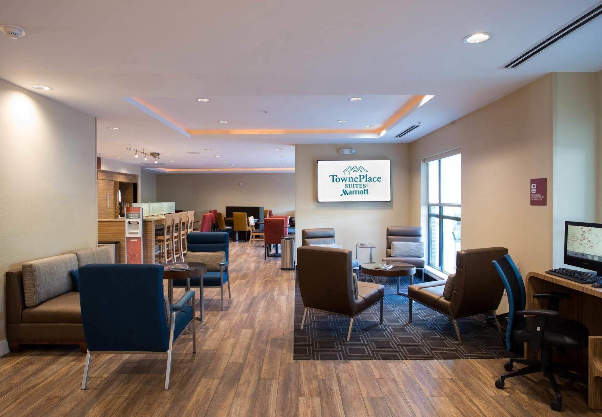 Towneplace Suites By Marriott Southern Pines Aberdeen Eksteriør billede