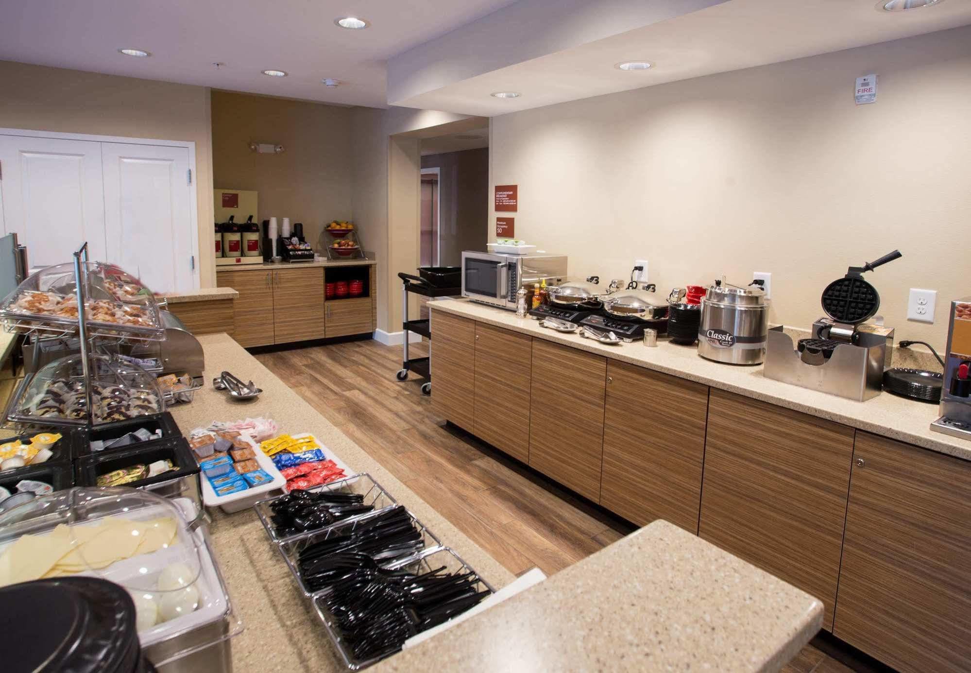 Towneplace Suites By Marriott Southern Pines Aberdeen Eksteriør billede